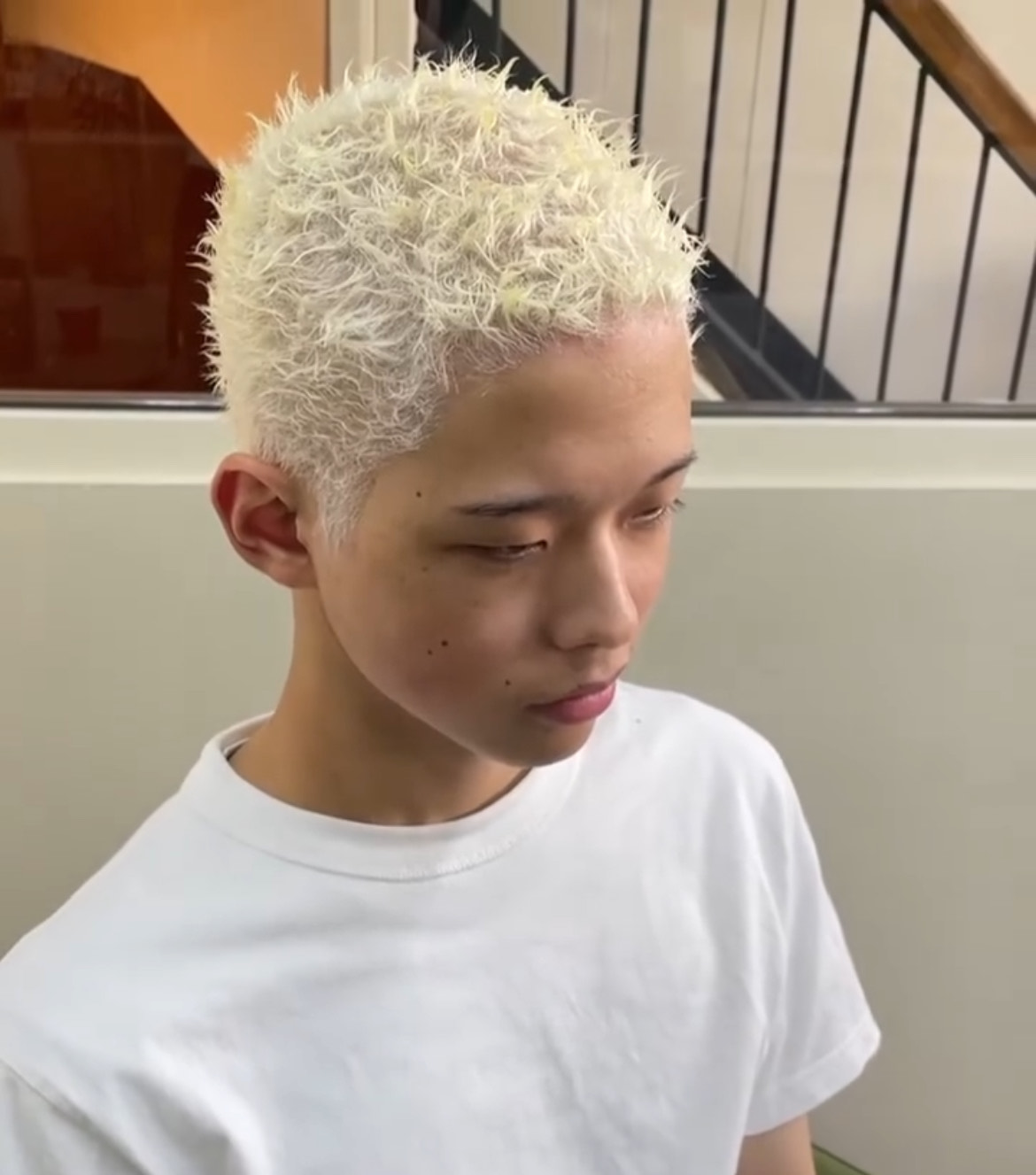 ヘアスタイルの一例です